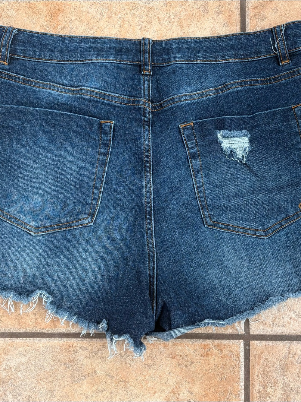 Indigo Rein Curvy Fit Cut-Off Jean Shorts Size 15 with 31” Waist